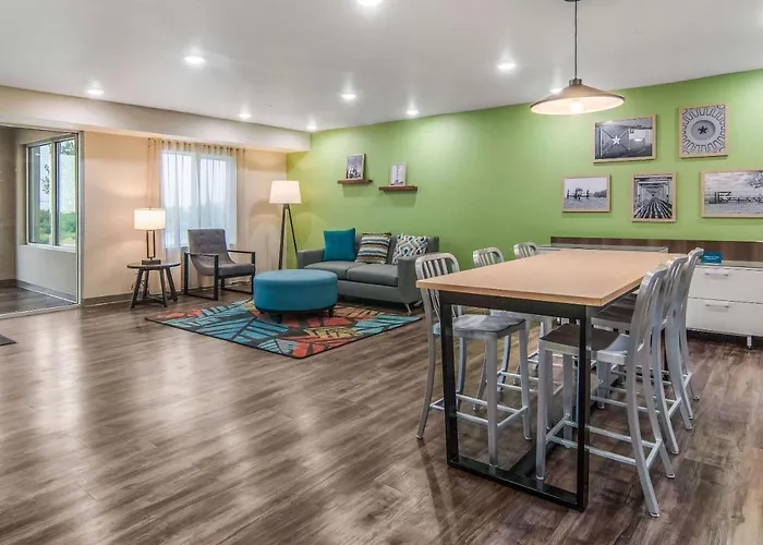 Hotel Woodspring North Ft Worth Alliance Tx Speedway *